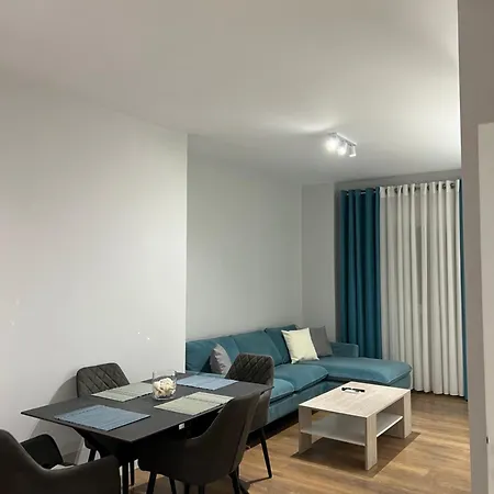 Apartment Jur